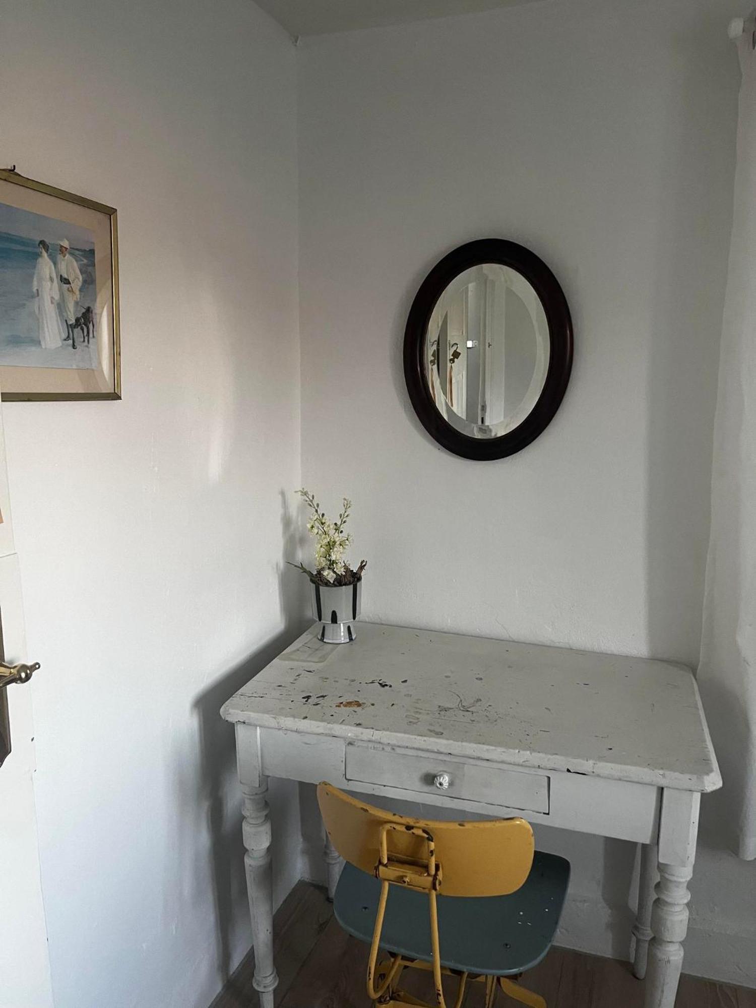 Rosenlund Gods - Kaelder B&B Sakskobing Bagian luar foto