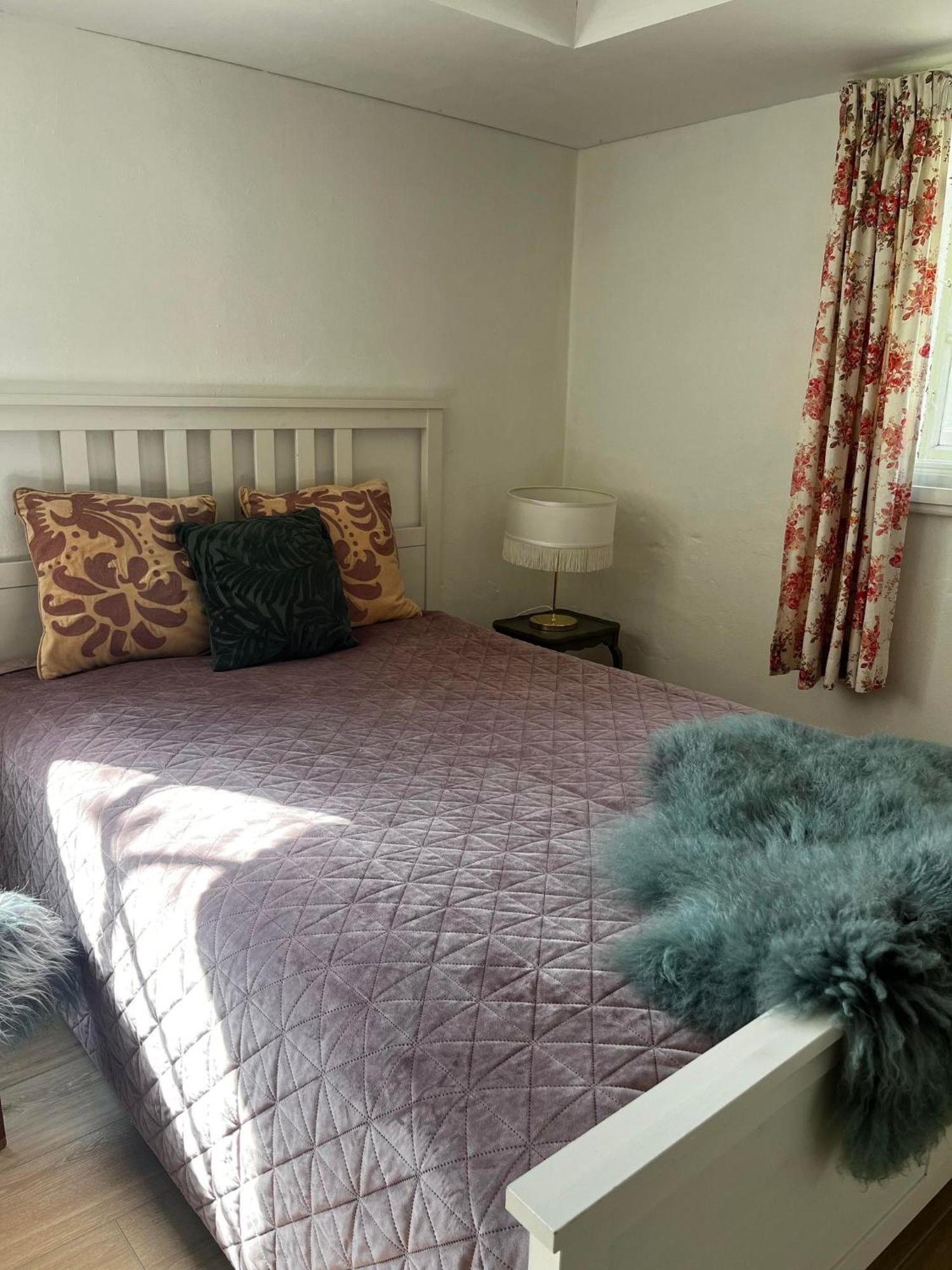 Rosenlund Gods - Kaelder B&B Sakskobing Bagian luar foto